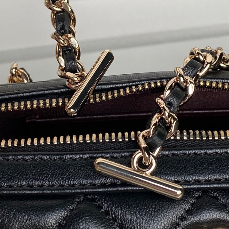 Ch**el satchel bags